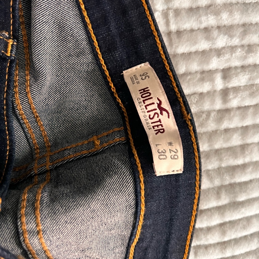 Holister jeans